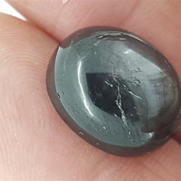 Zaffiro Nero Stellato 25,00 Ct. Dalla miniera di Ban kha ja, in Thailandia Zaffiro Nero Stellato 25,00 Ct. Dalla miniera di Ban kha ja, in Thailandia